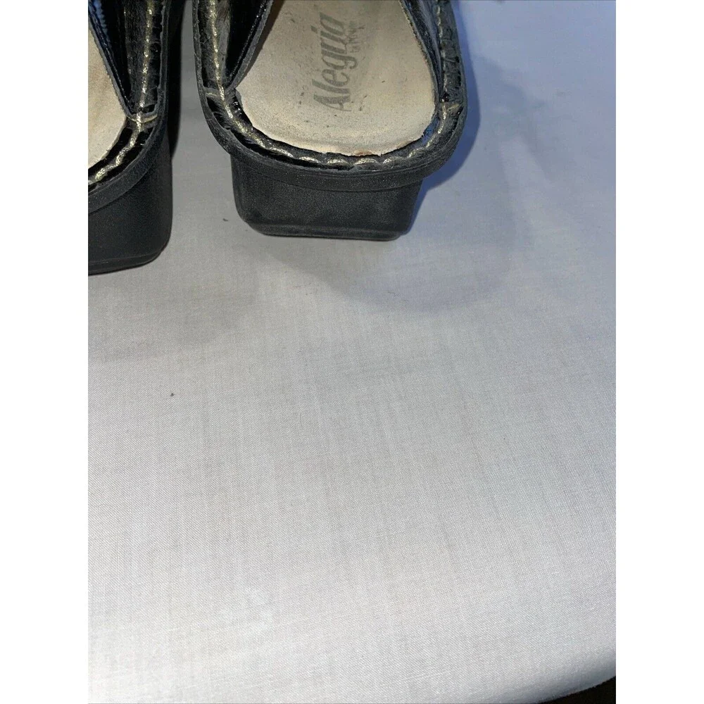 Alegria Women’s Platform Slides Size 39 U.S. 8 M Black Patent & Ivory Leather